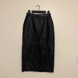 GIII | G3 | Elegant Black Leather Maxi Pencil Skirt